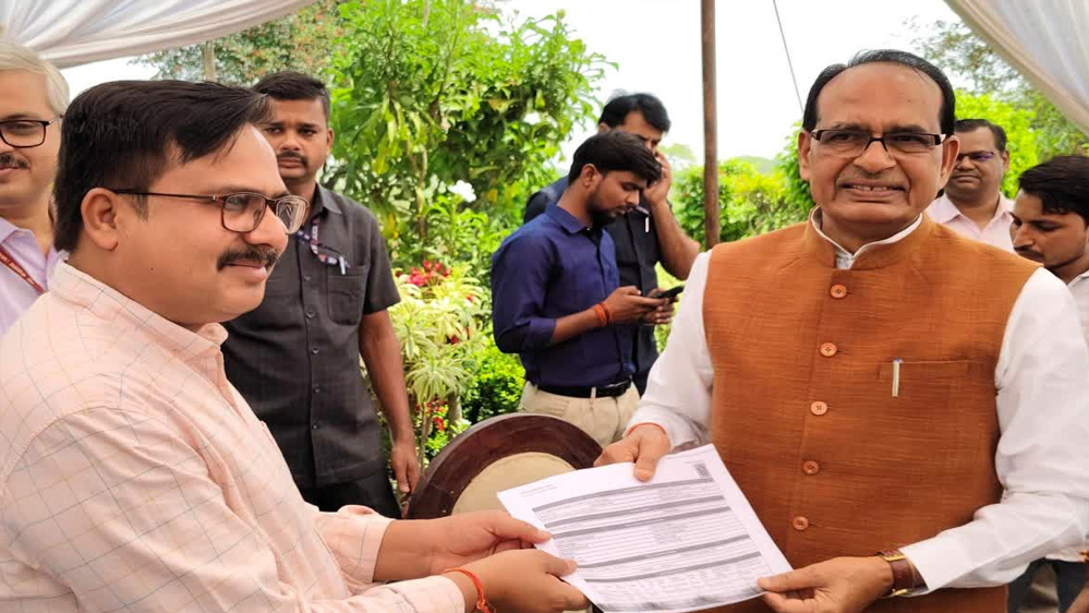 कृषि मंत्री चौहान का ऐलान, MP में 78 लाख और देश में 5.5 करोड़ किसानों का किसान आईडी खोलेगा भाग्य, जानें Farmer ID बनवाने का तरीका