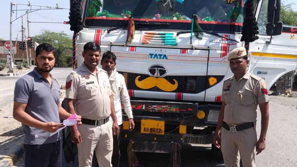 परिवहन जांच प्रणाली को पारदर्शी बनाने नए दिशा-निर्देश जारी, अब वर्दी और बॉडी वॉर्न कैमरा अनिवार्य