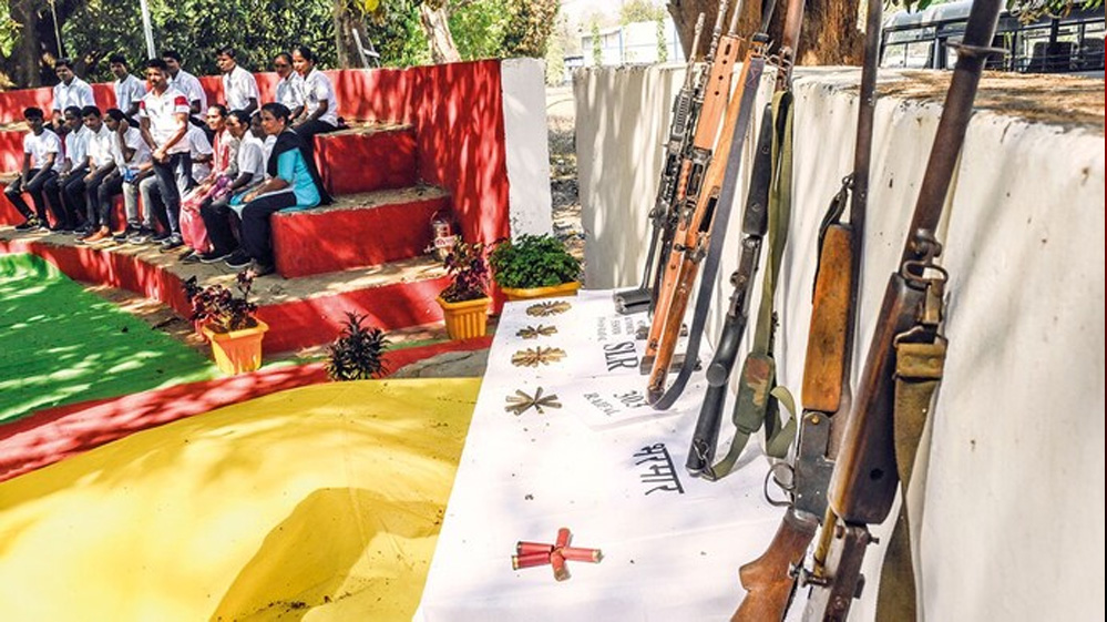 छत्तीसगढ़ में नक्सलियों के समर्पण की सहायता राशि बढ़ाई गई