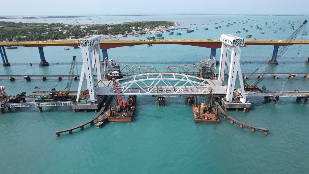 नया पंबन पुल: राष्ट्र का गौरव – इंजीनियरिंग उत्कृष्टता का प्रतीक