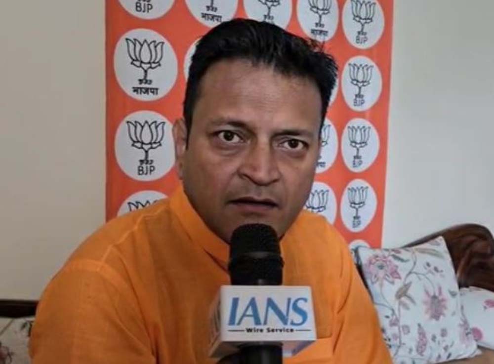 हाई कोर्ट की एक विशेष डिवीजन बेंच ने मुर्शिदाबाद जिले में भड़की हिंसा के बाद पुलिस बल तैनात करने का दिया आदेश