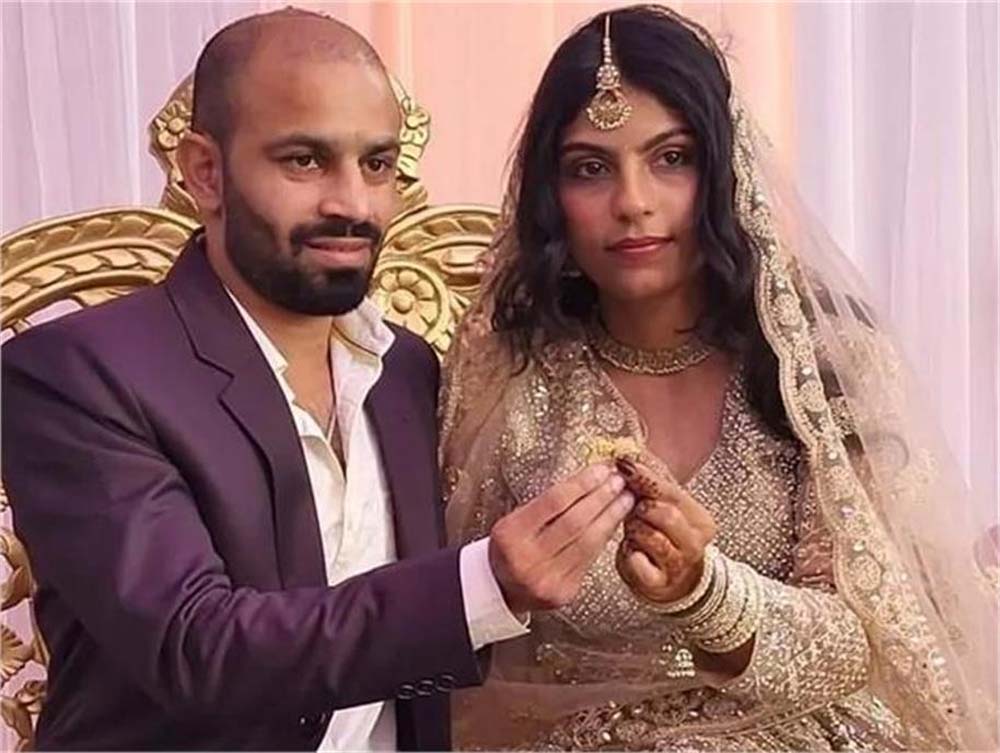 भारतीय पुरुष मुक्केबाज अमित पंघाल की सगाई हुई सगाई, ताइक्वांडों खिलाड़ी का थामा हाथ