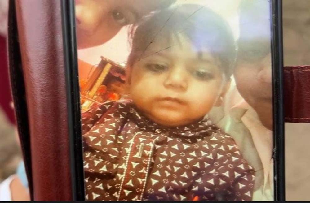 फरीदाबाद के पल्ला थाना क्षेत्र से दर्दनाक घटना सामने आई, जहां लंच खाकर सोता ही रहा मासूम, मौत