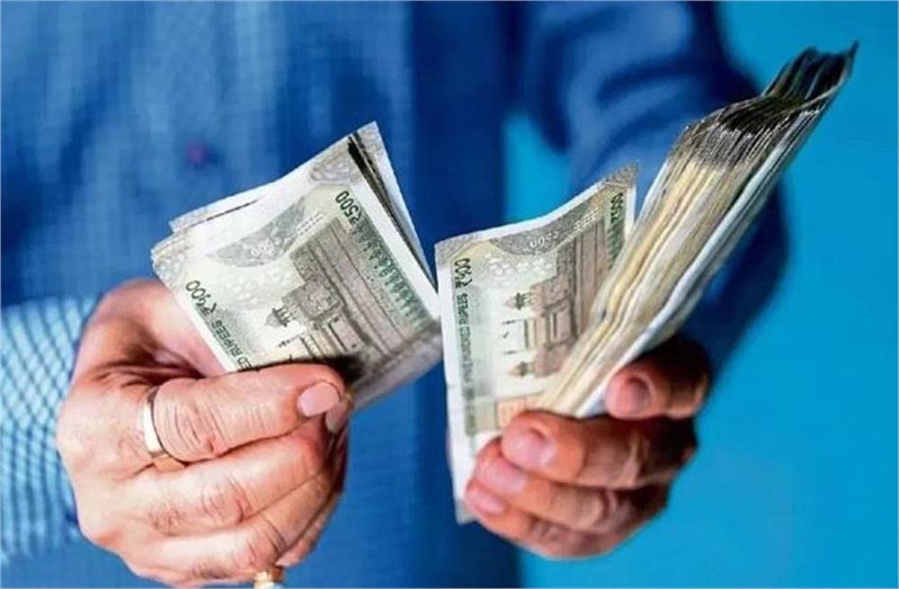 हरियाणा में सरकार ने कर्मचारी व पेंशनरों का महंगाई भत्ता 53 फीसदी से बढ़ाकर 55 फीसदी कर दिया