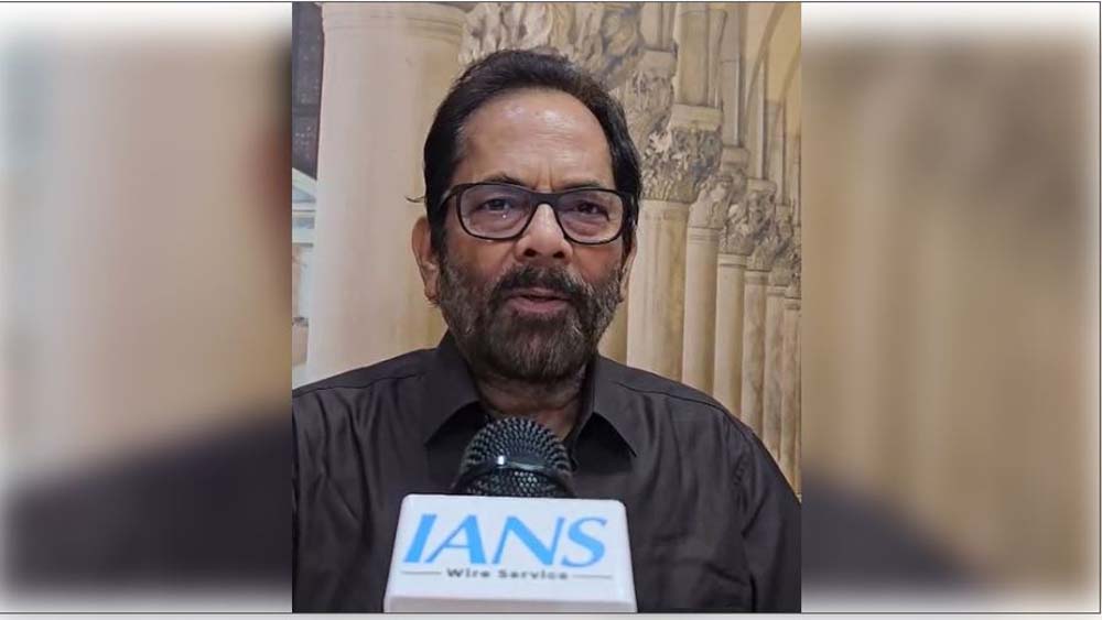 मुख्तार अब्बास नकवी ने खड़गे के बयान पर तंज कसते हुए कहा पार्टी के लिए सबसे बड़ी समस्या राहुल गांधी