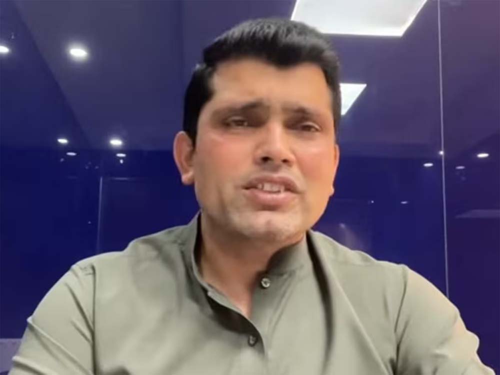 पाकिस्तान पूर्व दिग्गज विकेटकीपर ने पीसीबी चीफ का मांगा इस्तीफा