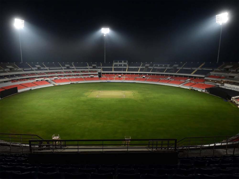 पीबीकेएस और केकेआर दोनों टीमों की नजरें आज जीत दर्ज कर पॉइंट्स टेबल के टॉप-4 में अपनी जगह बनाने पर होगी