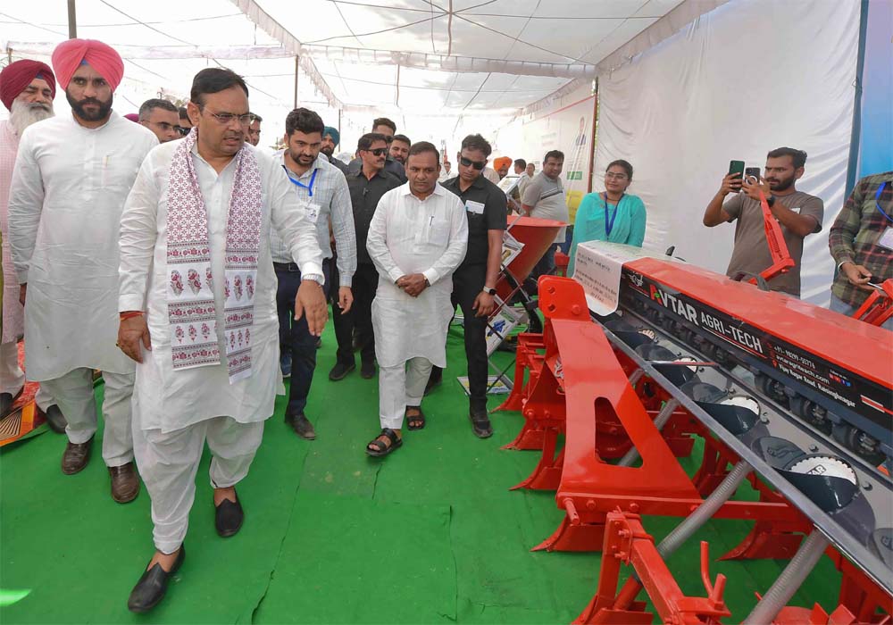 मुख्यमंत्री भजनलाल शर्मा ने गंगनहर परियोजना के शिवपुर हैड का किया निरीक्षण