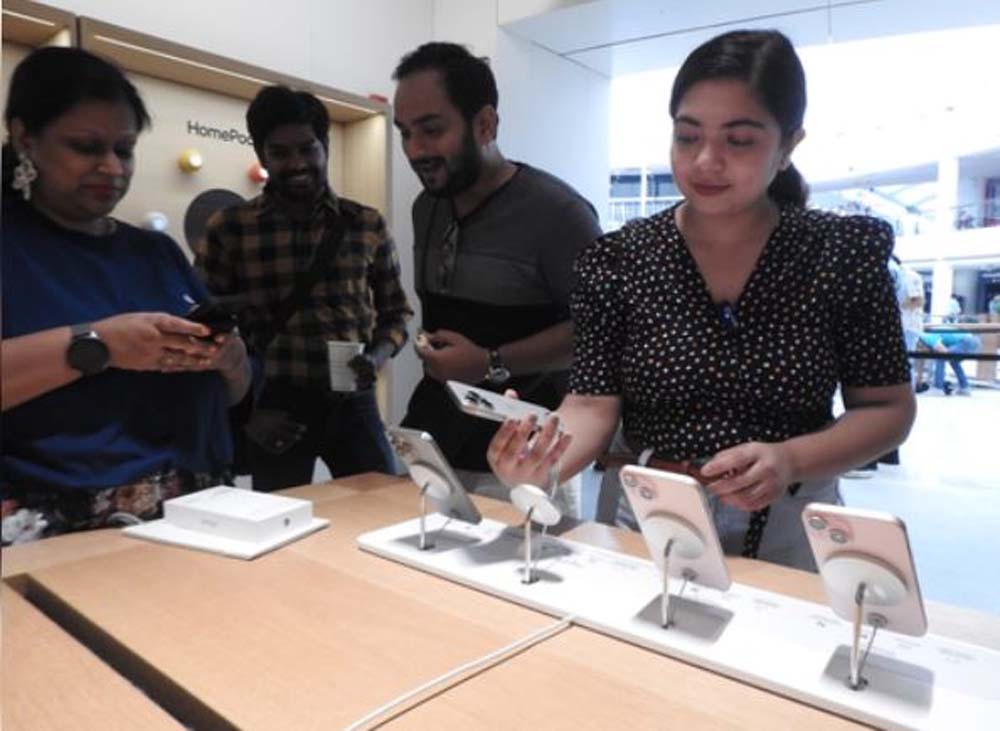 रेसिप्रोकल टैरिफ से स्मार्टफोन, कम्प्यूटर और अन्य इलेक्ट्रॉनिक्स को छूट देना एक स्वागत योग्य कदम, भारत को चीन पर मिलेगी बढ़त