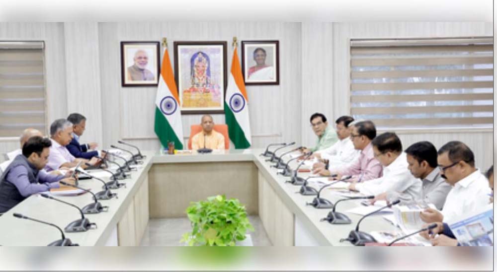 योगी सरकार पिछले आठ वर्षों में प्रदेश के युवाओं को रोजगार उपलब्ध कराने के लिए नए-नए अवसर प्रदान कर रही है