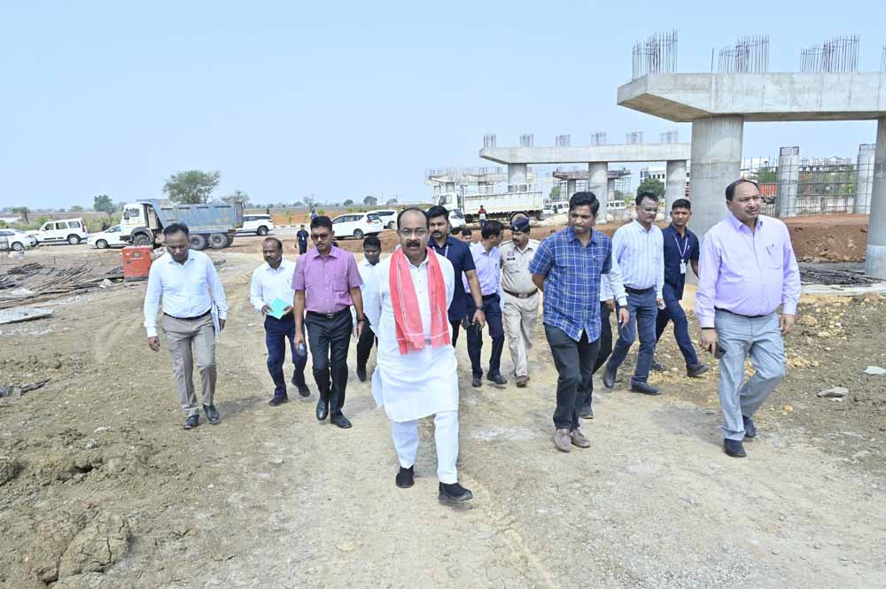 भारतमाला परियोजना के निर्माण का डिप्टी सीएम साव ने किया औचक निरीक्षण