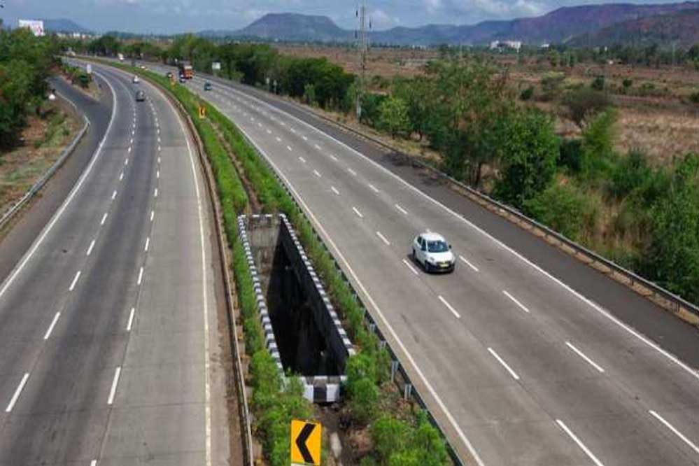 ग्रीनफील्ड एक्सप्रेस-वे में मुआवजा वितरण के लिए 220 करोड़ स्वीकृत, 100 गांवों की भूमि का अधिग्रहण