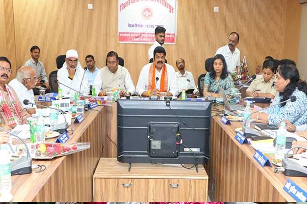 अवैध रेत उत्खनन करने वालों पर तुरंत कर्रवाई करें : मंत्री राजपूत