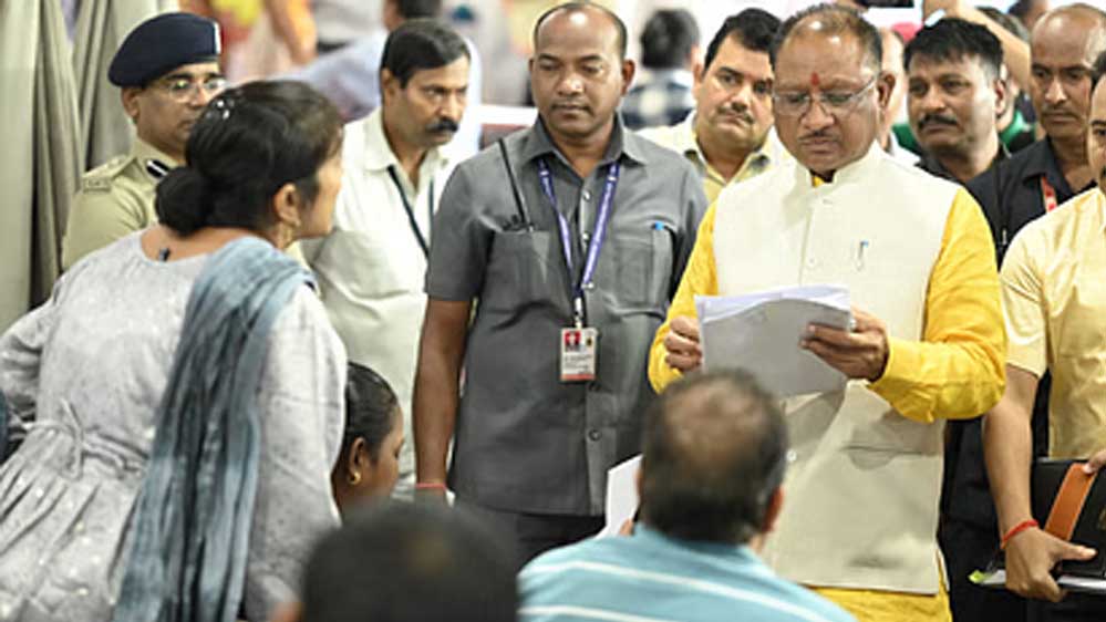 ग्राम भगवानपुर में सुशासन तिहार 2025 के तहत विशेष शिविर संपन्न, 1248 आवेदनों का हुआ त्वरित निराकरण