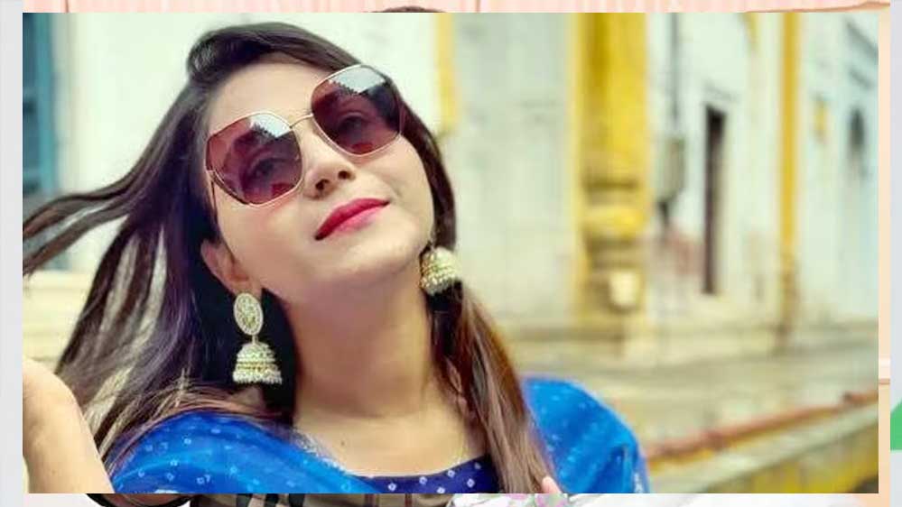 यूट्यूबर ज्योति मल्होत्रा हर महीने कमाती हैं इतने पैसे, सुनेंगे तो हैरान रह जाएंगे!