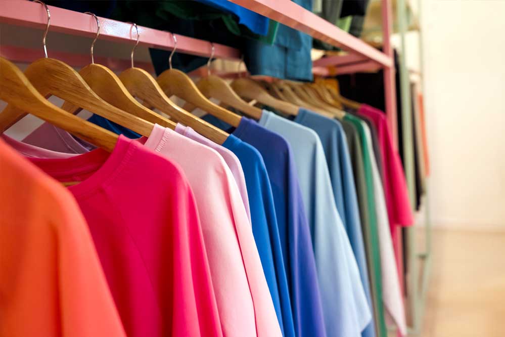 इंदौर के रेडीमेड गारमेंट व्यापारियों ने चीन और बांग्लादेश में निर्मित वस्त्रों और एक्सेसरीज के बहिष्कार का निर्णय लिया