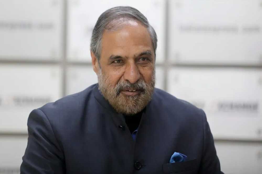 शशि थरूर के बाद अब एक और कांग्रेस नेता ने की मोदी सरकार की तारीफ, जानें क्या कहा