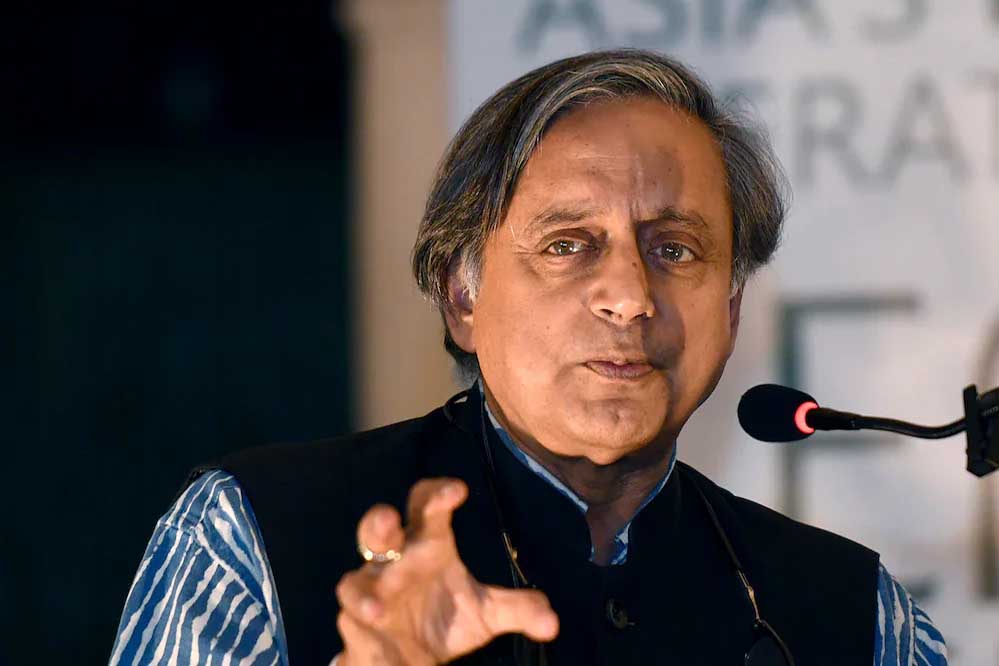 सीजफायर पर ट्रंप के बयान पर शशि थरूर ने साफ कर दिए भारत के इरादे,  मध्यस्थता नहीं, सिर्फ संवाद…