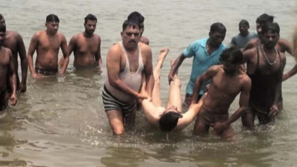 हरदा में हादसा… अमावस्या के दिन नर्मदा स्नान करने गए तीन युवकों की डूबने से मौत