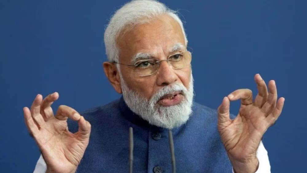 पीएम मोदी ने चुनाव में अपने परिवार के लोगों के लिए टिकट की चाह रखने वालों को भी स्पष्ट संदेश दिया