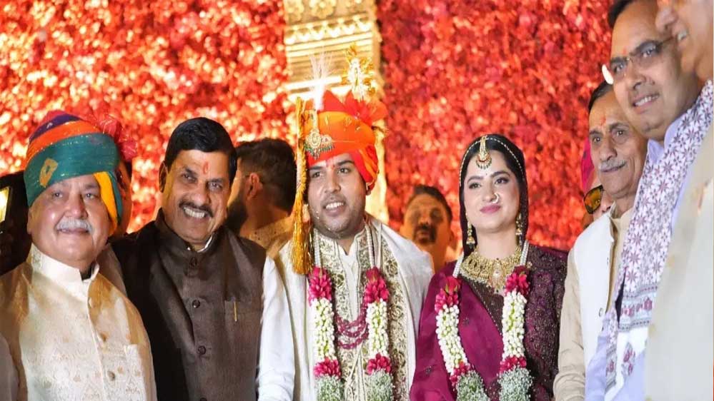 नरेन्द्र सिंह तोमर के बेटे के आशीर्वाद समारोह में शामिल होने उपराष्ट्रपति, 4 राज्यों के सीएम सहित कई VVIP आएंगे