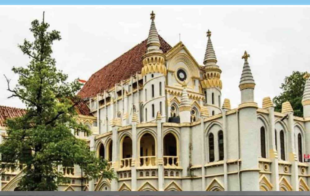 HC की सख्ती बांधवगढ़ टाइगर रिजर्व के 10 किमी दायरे में संचालित आरा मशीनों पर, हटाने के निर्देश