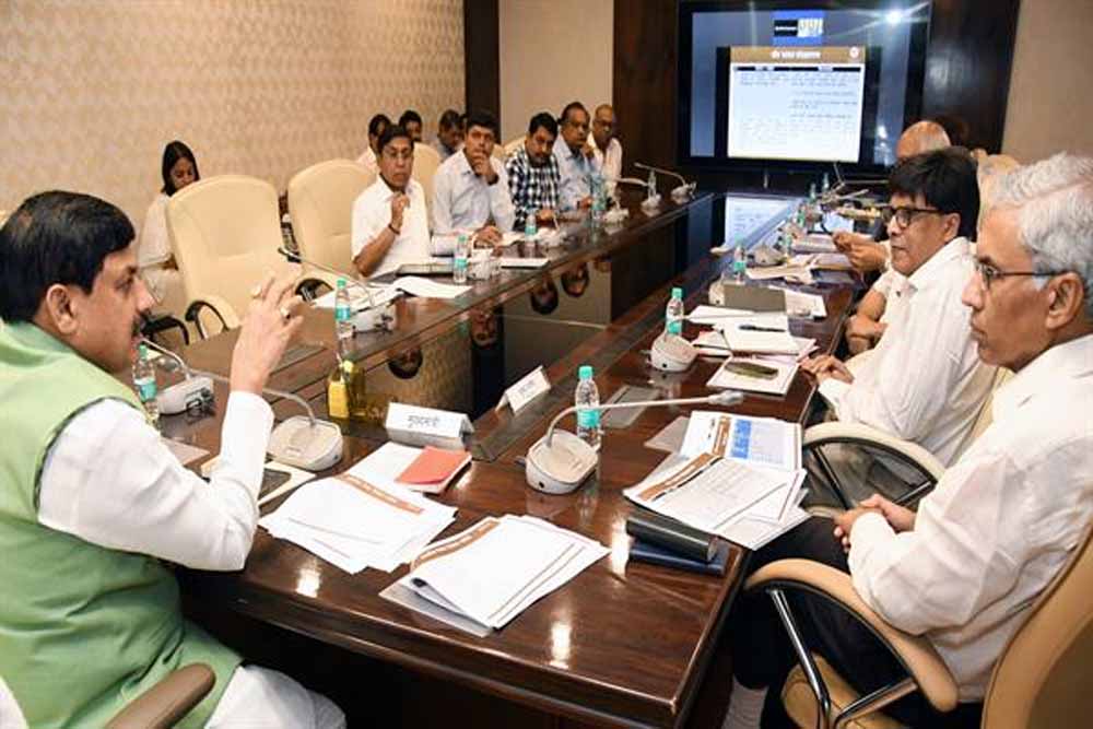 प्रदेश के सभी शहरों में कामकाजी महिलाओं के लिए हॉस्टल उपलब्ध कराएं : मुख्यमंत्री डॉ. यादव