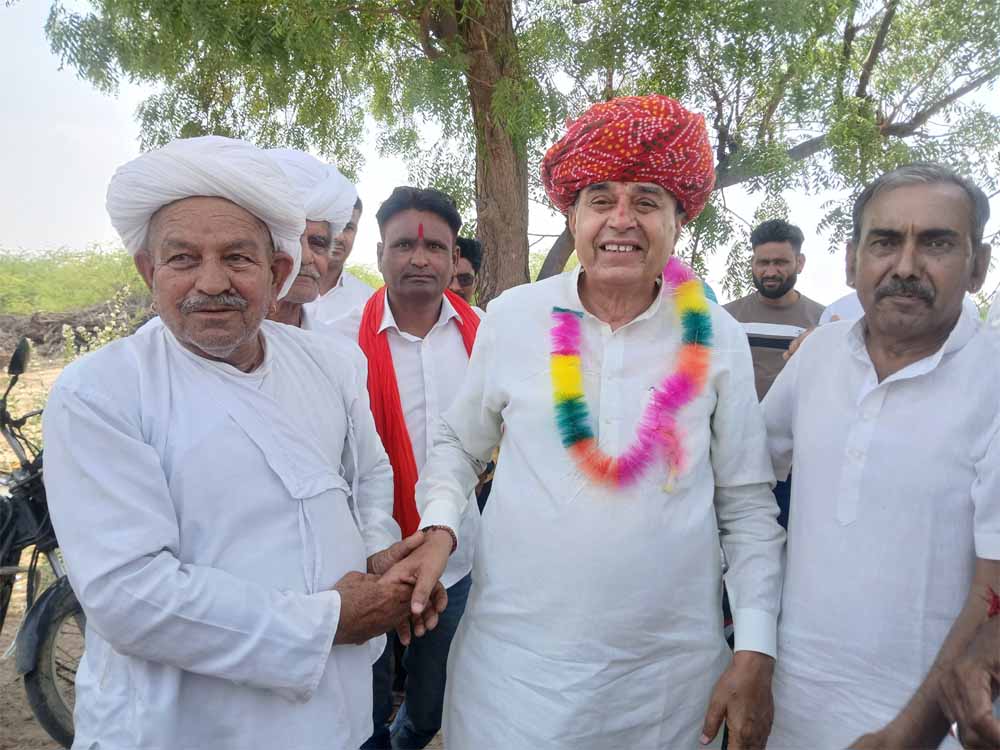 संसदीय कार्य मंत्री ने सिवाना में सुनी किसानों की समस्याएं