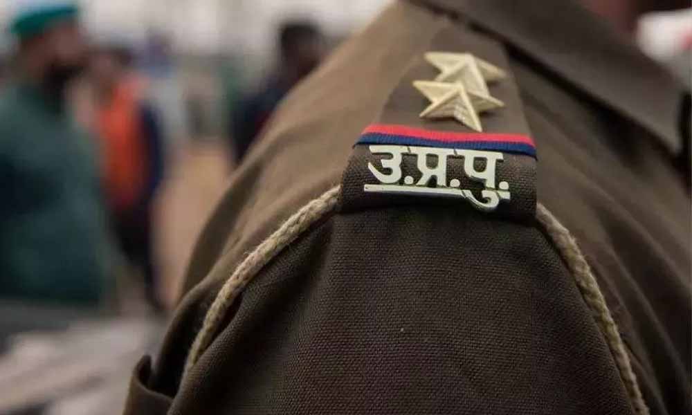 उत्तर प्रदेश पुलिस महकमे में एसपी राजेश द्विवेदी ने 13 प्रभारी निरीक्षकों को इधर से उधर किया