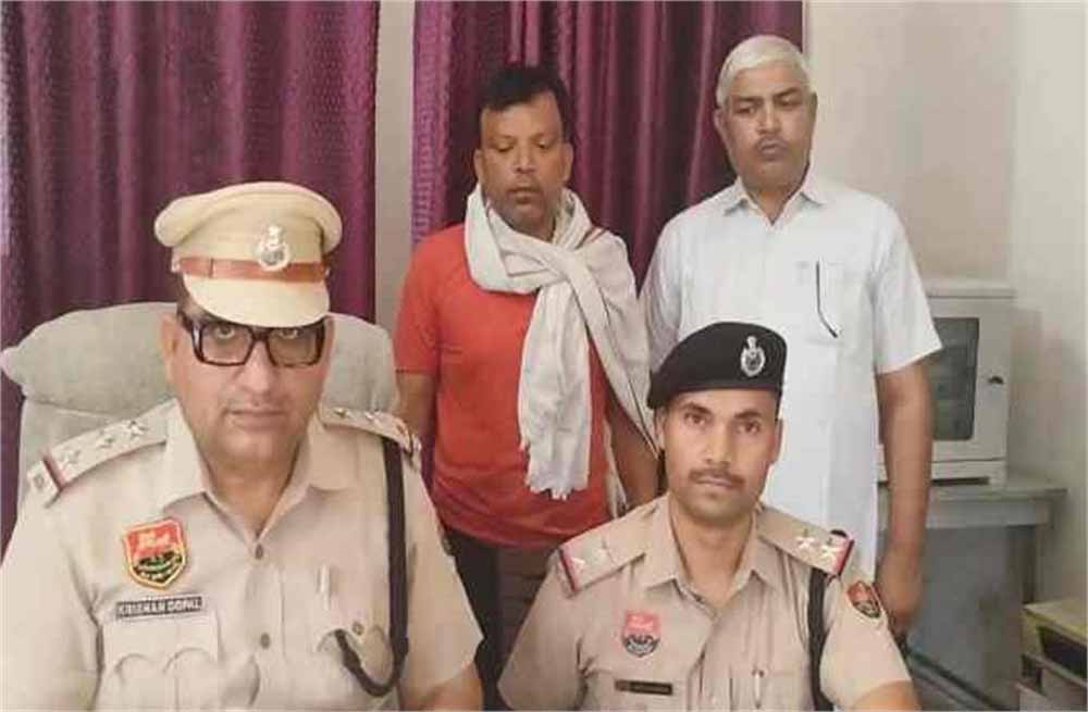 पुलिस ने संयुक्त टीम बनाकर एक व्यक्ति को नशीला पदार्थ हेरोइन सहित गिरफ्तार करने में सफलता हासिल की