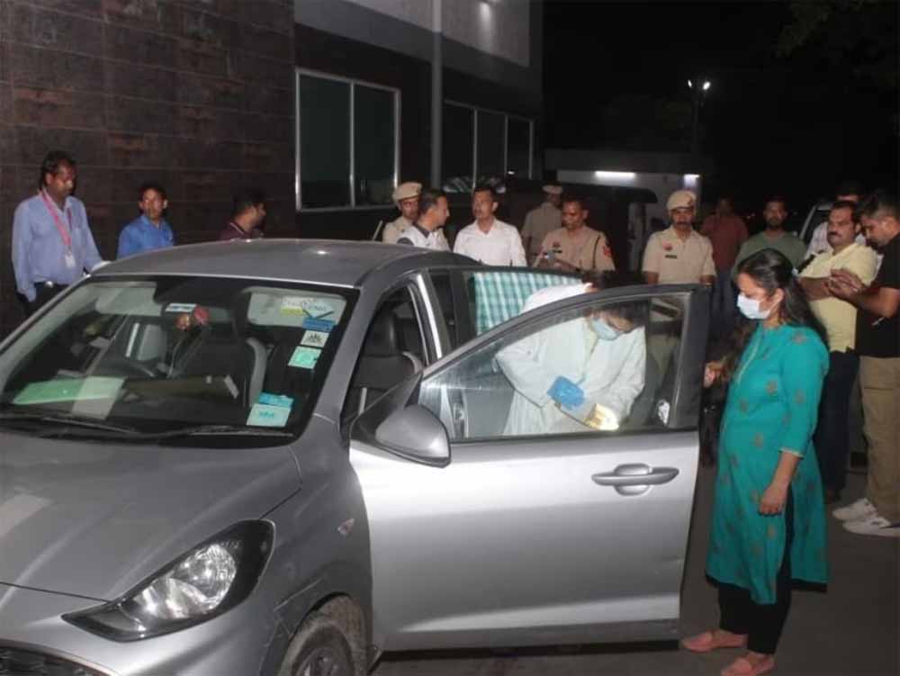 कैसे डूबती गई प्रवीण मित्तल एंड फैमिली, टैक्सी ड्राइवर से खड़ा किया बिजनेस और फिर 20 करोड़ कर्ज