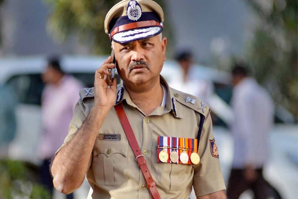 केंद्रीय जांच ब्यूरो के निदेशक प्रवीण सूद का कार्यकाल केंद्र सरकार ने एक साल के लिए बढ़ा दिया