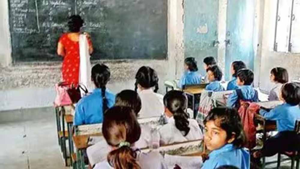 प्रदेश में शिक्षकों की समस्या के निराकरण के लिये 19 मई से लगेंगे शिविर