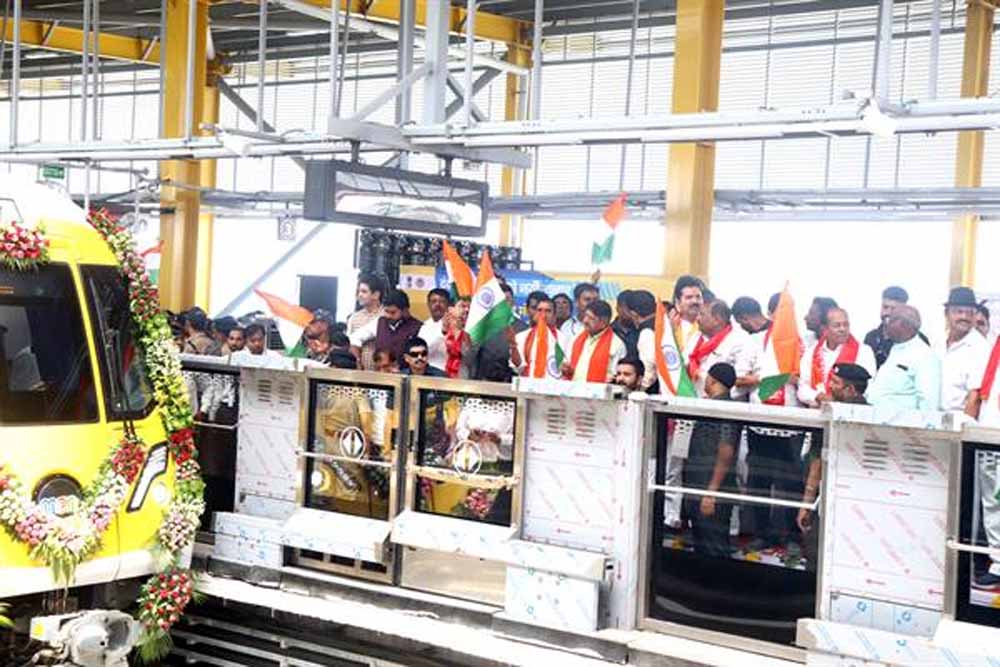 लोकमाता देवी अहिल्याबाई होल्क की 300वीं जन्म जयंती पर प्रधानमंत्री मोदी ने वर्चुअल माध्यम से किया उद्घाटन