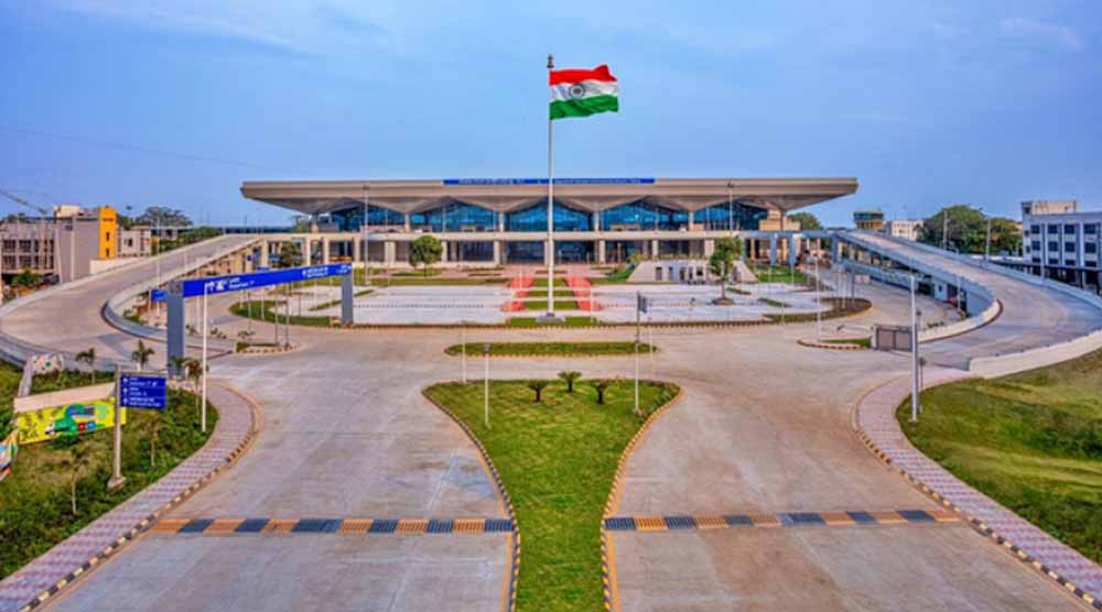 अहमदाबाद हादसे के बाद पटना एयरपोर्ट के रनवे के विस्तार पर चर्चा, कमेटी ने सौंपी अपनी रिपोर्ट