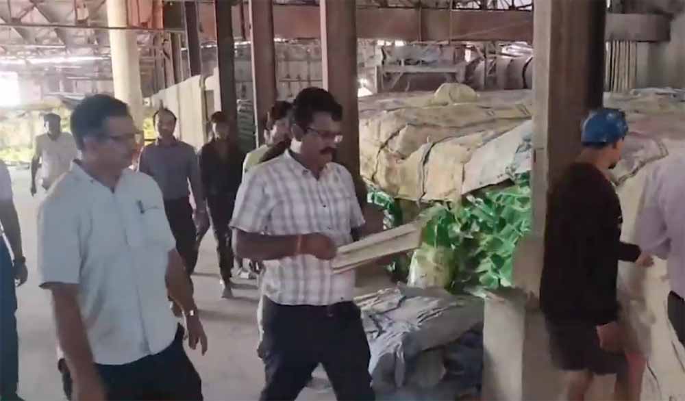 कृषि क्षेत्र की गुणवत्ता सुधारने की दिशा में सरकार सख्त, 300 मीट्रिक टन खाद की बिक्री पर रोक