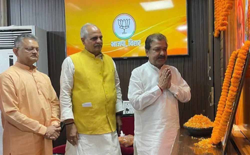 श्यामा प्रसाद मुखर्जी के स्मृति दिवस पर बिहार भाजपा अध्यक्ष दिलीप जायसवाल ने दी श्रद्धांजलि