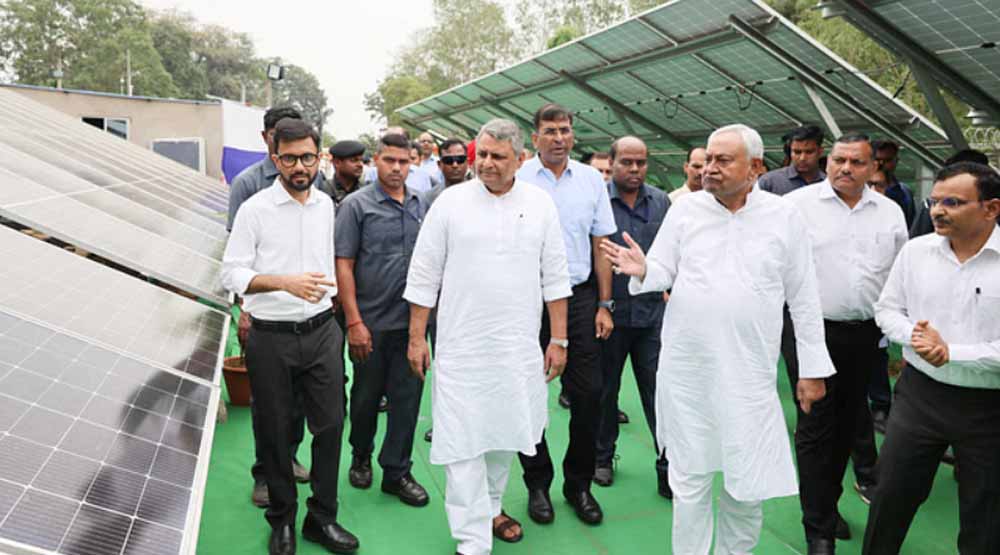 सीएम नीतीश ने पटना में सौर ऊर्जा परियोजना का किया शुभारंभ