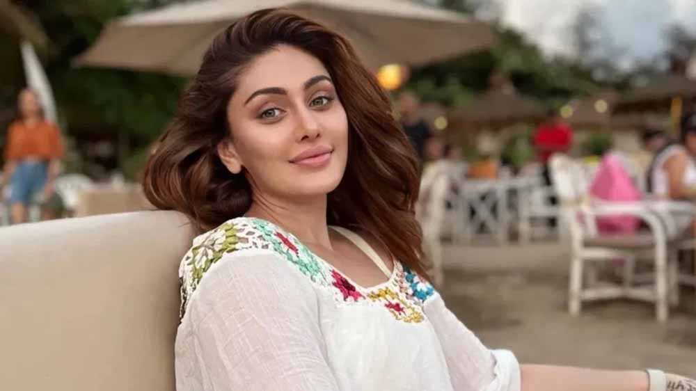 एक्ट्रेस शेफाली जरीवाला का कार्डियक अरेस्ट से निधन, पीएम रिपोर्ट का इंतजार