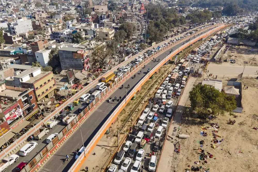 तेहरान छोड़कर भाग रहे ईरानी, बॉर्डर पर भीषण जाम… ईरान सरकार ने खोले अंडरग्राउंड मेट्रो स्टेशन