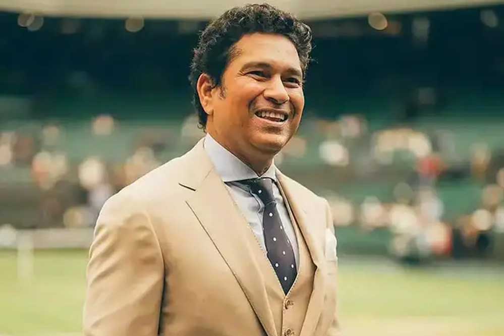 सचिन तेंदुलकर फाउंडेशन नक्सल प्रभावित दंतेवाड़ा में 50 खेल के मैदान बनाएगा