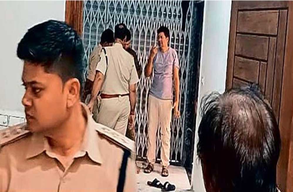 सिवनी जिले में सराफा कारोबारी की घर व दुकान में घुसे तीन चोरों ने 30 लाख रुपये की चोरी, सोता रहा परिवार