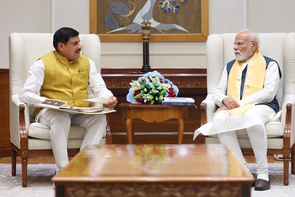 प्रधानमंत्री मोदी से मुख्यमंत्री डॉ. यादव ने की मुलाकात