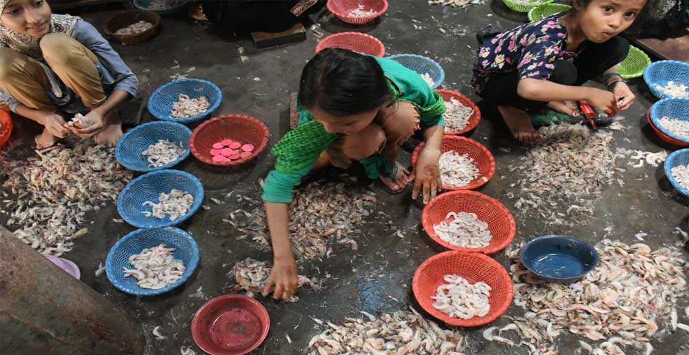 पाकिस्तान में 45 फीसदी जनता गरीब, 16 पर्सेंट अति निर्धन: वर्ल्ड बैंक