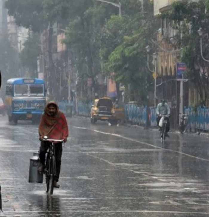 नौतपा खत्म होते ही देश के कई राज्‍यों में मौसम तेजी से बदलता नजर आ रहा, दिल्ली में येलो अलर्ट जारी