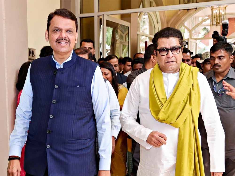 महाराष्ट्र की राजनीति में बड़ा घटनाक्रम, फडणवीस से गुपचुप मिले राज ठाकरे