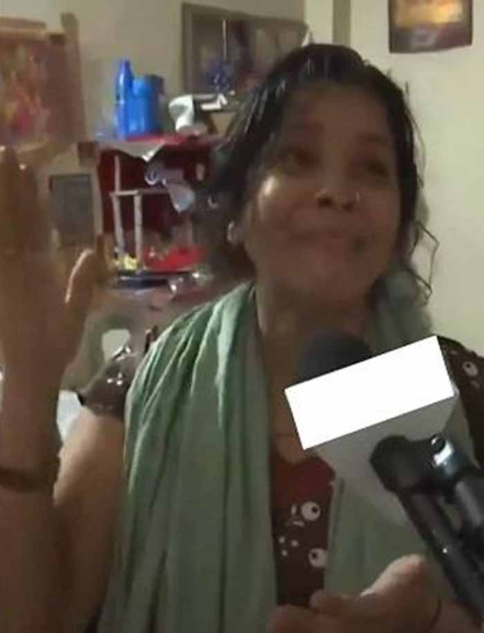 राज कुशवाह की बहन बार- बार यही कह रही है कि उसें भाई ने कुछ नहीं किया है उसे फंसाया जा रहा, विधवा मां ने दी धमकी