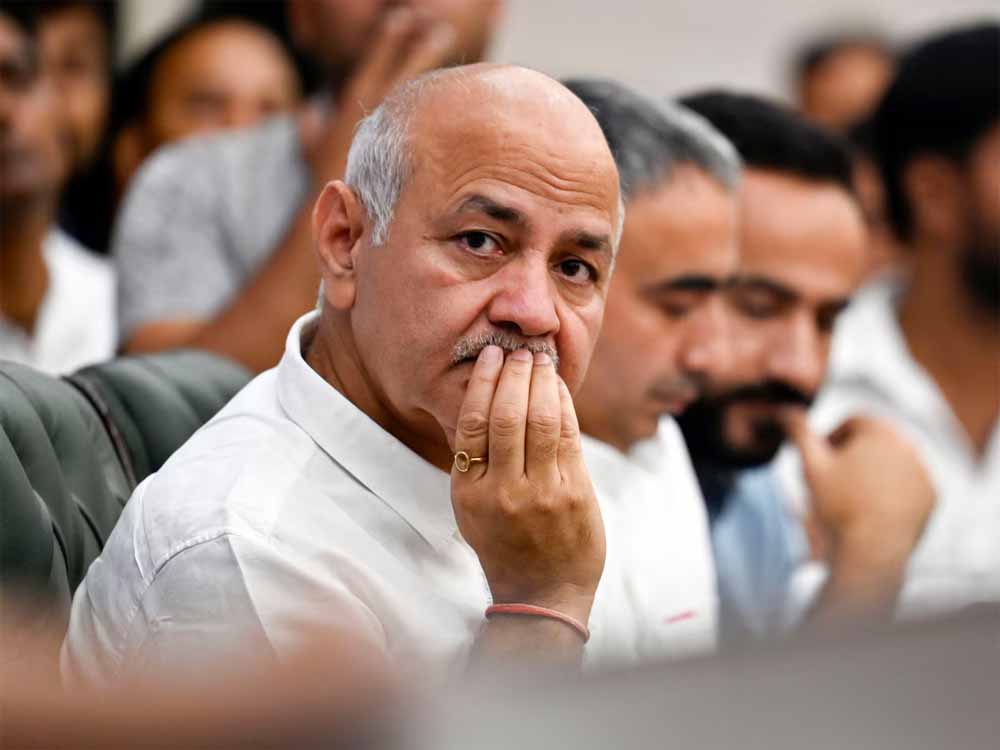 मनीष सिसोदिया दिल्ली सरकार की एंटी करप्शन ब्यूरो (ACB) के सामने पूछताछ के लिए हाजिर नहीं हुए