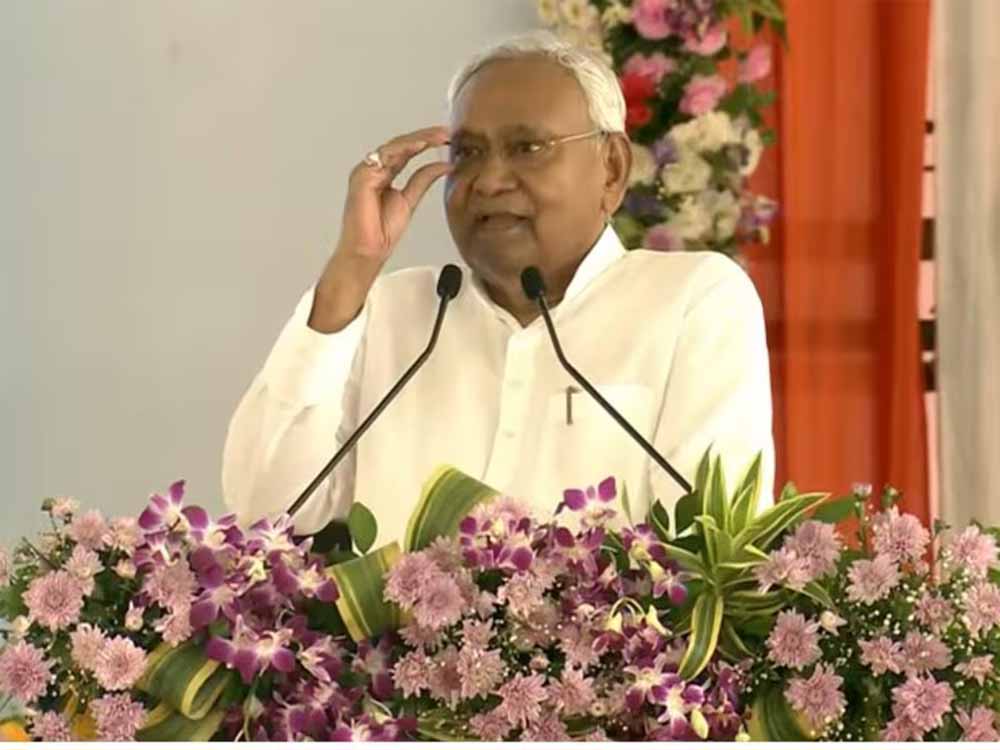 सीएम नीतीश कुमार ने अपने संबोधन में लाल-राबड़ी के शासनकाल की याद दिलाते हुए विपक्ष पर किया कटाक्ष