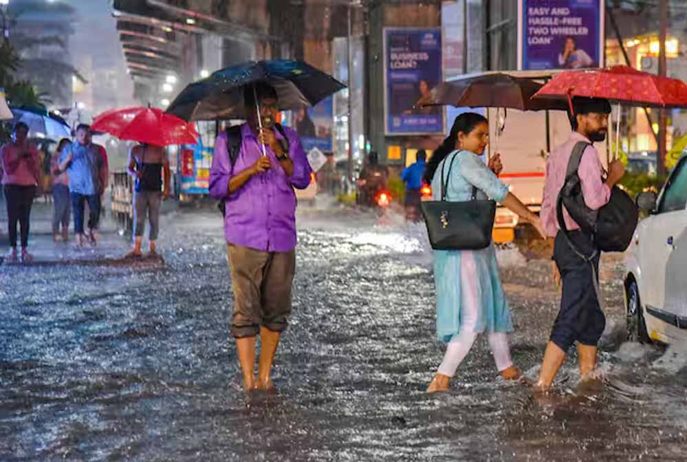 मध्यप्रदेश में आंधी-बारिश का दौर जारी, 40 से 60Km/घंटा रहेगी आंधी की रफ्तार, भोपाल-इंदौर में भी आंधी-बारिश का अलर्ट